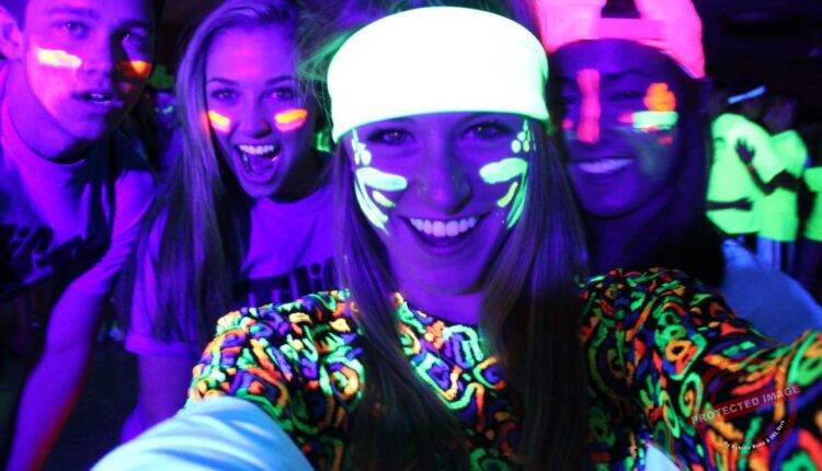 Al Ain’s Glow & Go! At Wadi Adventure