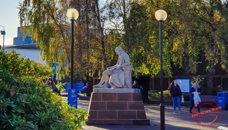 the young vision – HWU